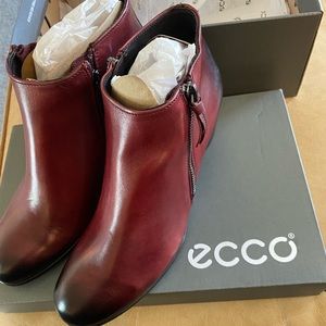 dillards ecco shoes sale